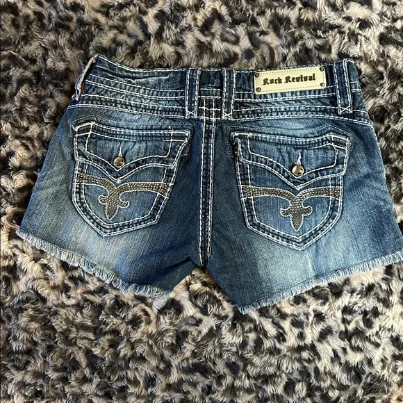 Rock Revival 30 Blue Denim Shorts with White Stitching - Picture 5 of 16